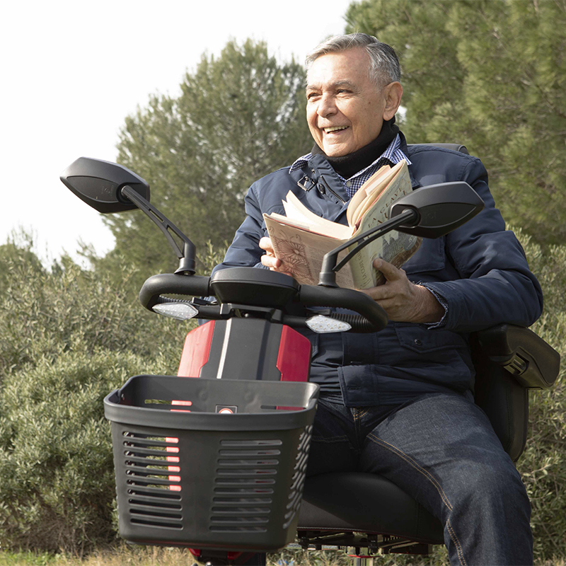 823_823-Scooters-Fijos-Mallorka-IM-TotalCare-modelo2